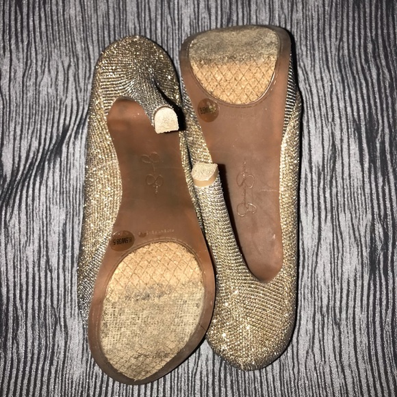 Jessica Simpson Gold Heels 8.5 - Picture 2 of 5